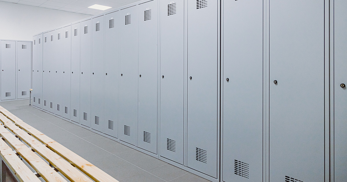 Schools Vape Application Locker Room